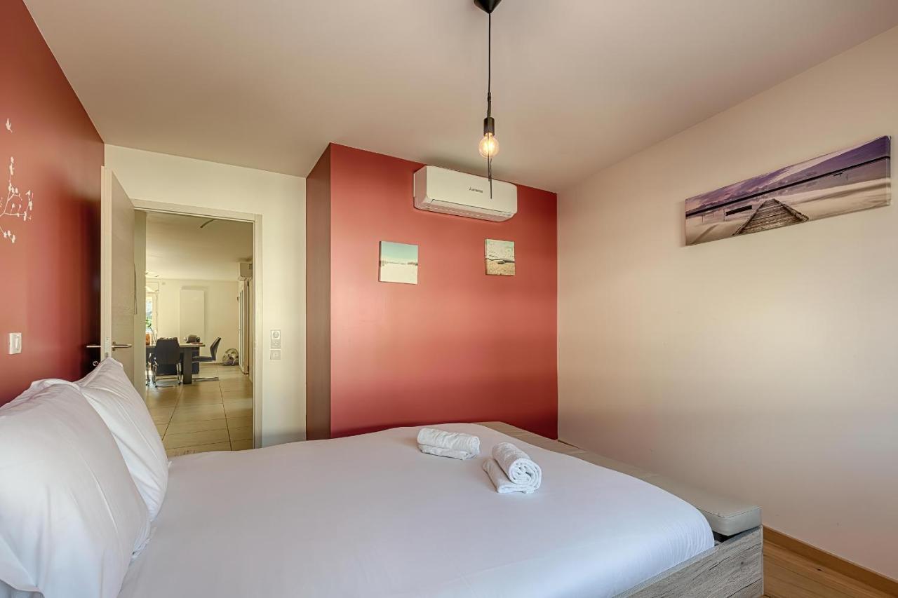 Le Lyrique Apartment Annecy Exterior photo